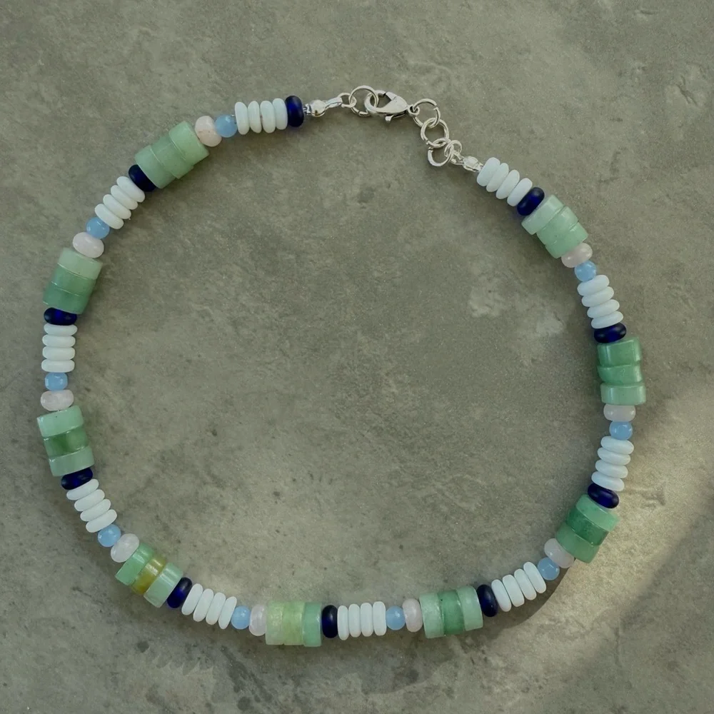Green Aventurine & Rose Quartz Beaded Choker Necklace - Picture 3 of 7